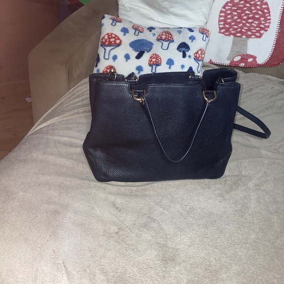 MICHAEL KORS Black Leather Handbag - Excellent Condition - Picture 5 of 11